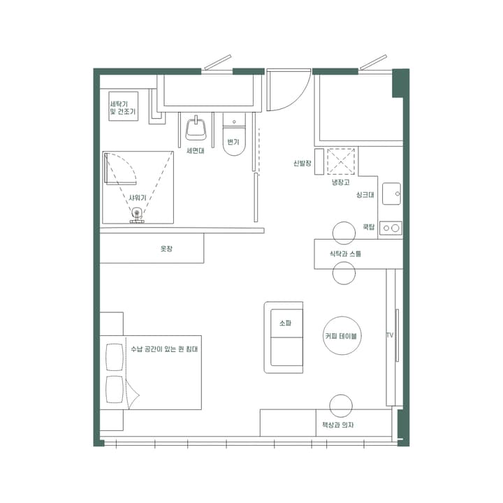 Detailed floor plan illustration of the Junior Luxe Suite with Korean labels, showing the large, open layout including the bathroom (세탁기 및 건조기), kitchen (냉장고, 싱크대, 쿡탑), queen bed (퀸 침대), separate 소파 and 커피 테이블, and 책상과 의자 area.
